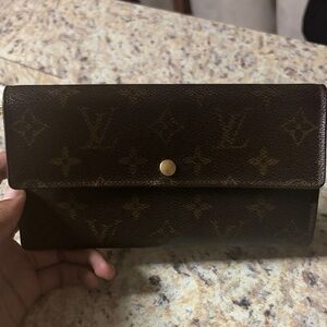 Louis Vuitton Brown Monogram Sarah Wallet